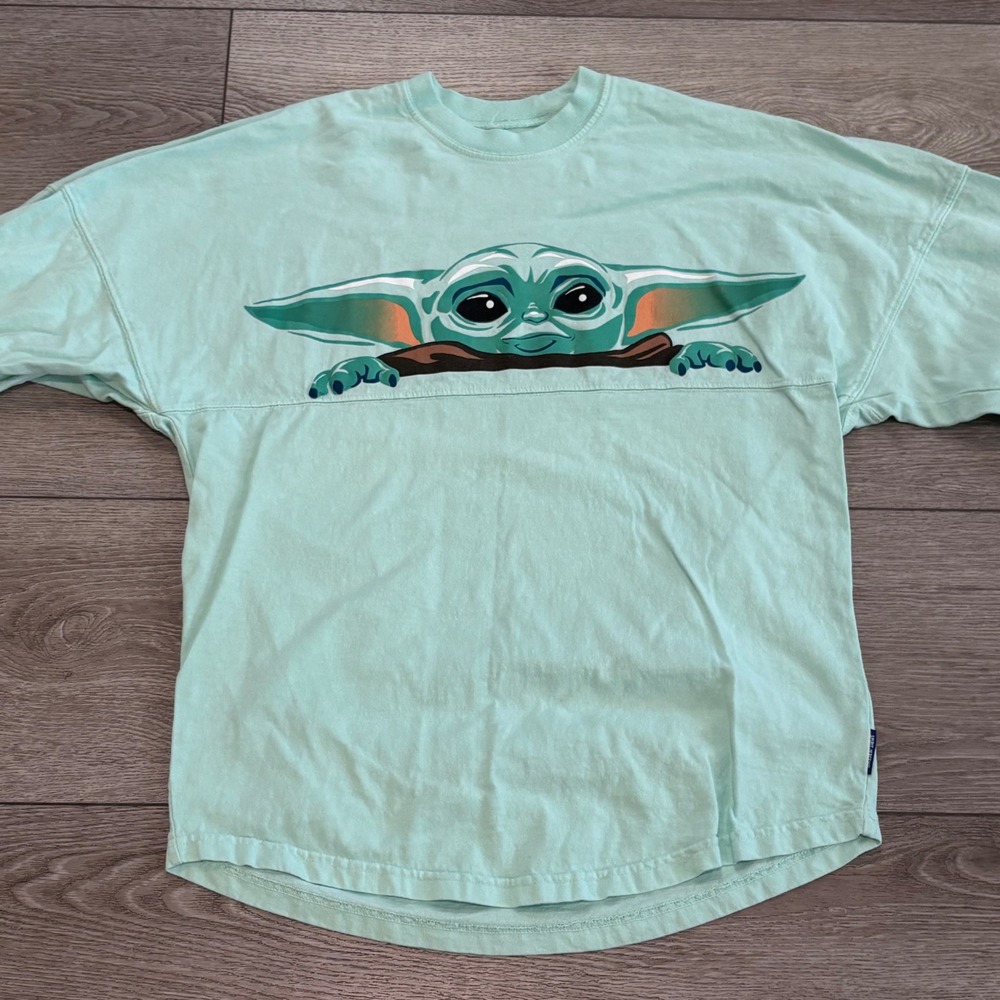 Spirit Jersey Star Wars Shirt XS Mint Green Baby Yoda Grogu Mandalorian Pullover